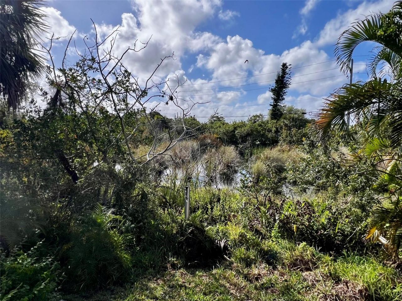 701 Aqui Esta Boulevard, Unit #154, Punta Gorda, FL 33950 Photo