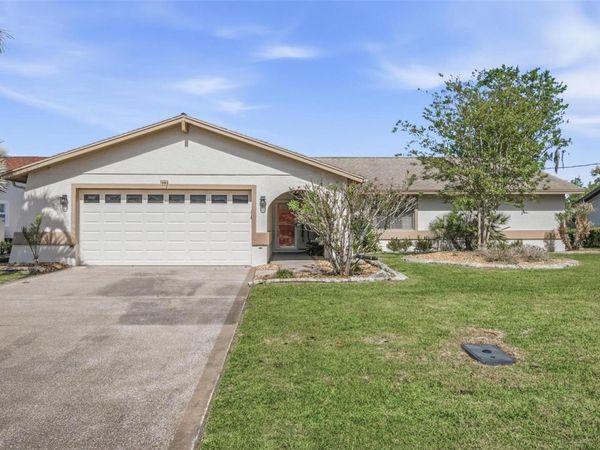 17 FLAGLER PLACE, PALM COAST, FL 32137