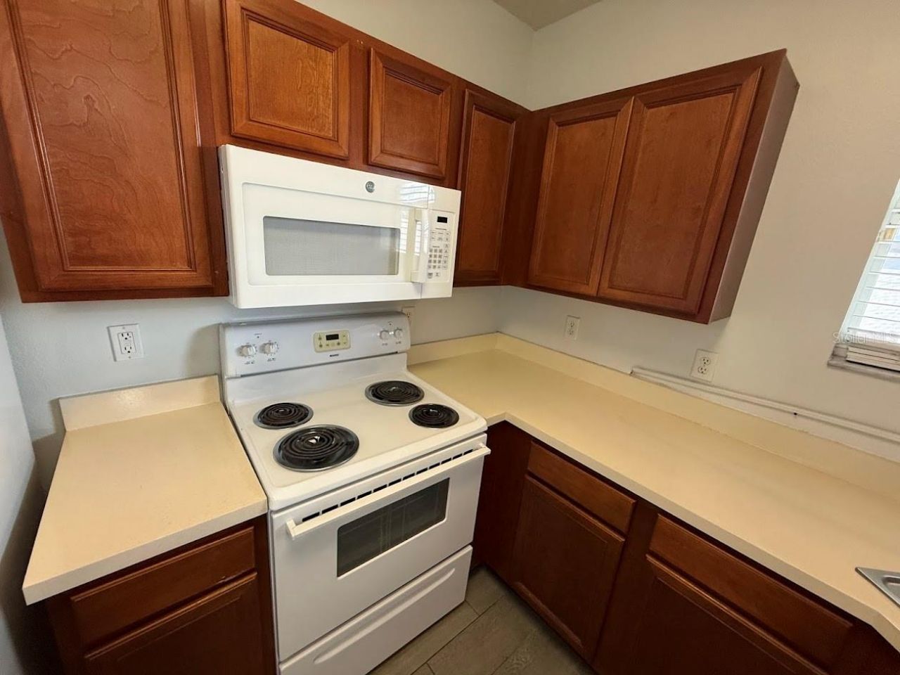 1567 Blue Magnolia Road , Brandon, FL 33510 Photo