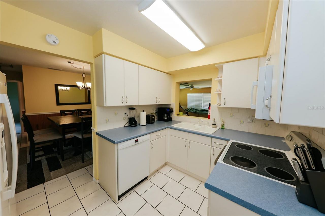 5211 24th Avenue Drive W, Bradenton, FL 34209 Photo