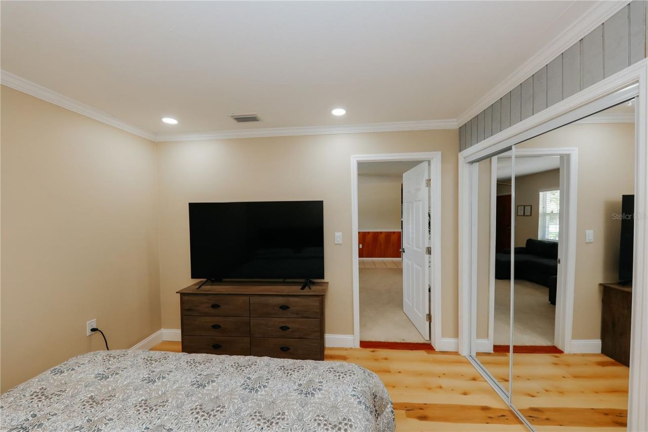 5211 24th Avenue Drive W, Bradenton, FL 34209 Photo