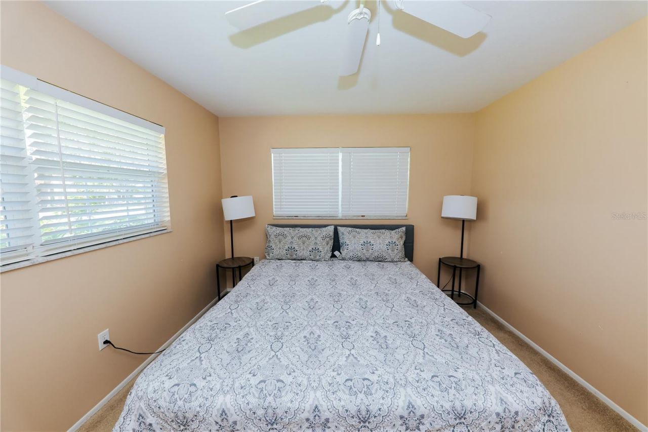 5211 24th Avenue Drive W, Bradenton, FL 34209 Photo