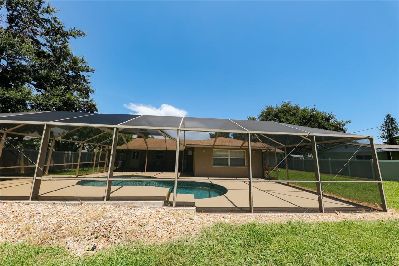 5211 24th Avenue Drive W, Bradenton, FL 34209 Photo