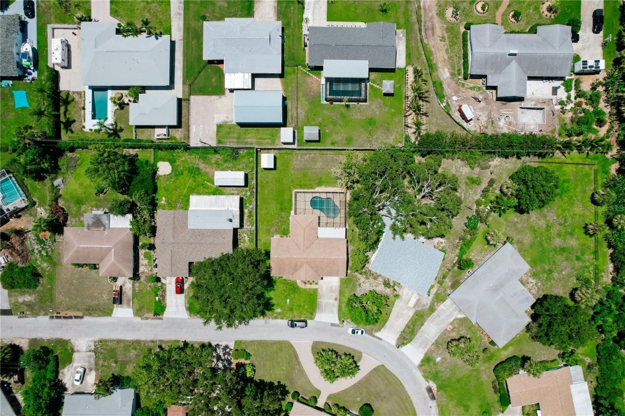 5211 24th Avenue Drive W, Bradenton, FL 34209 Photo