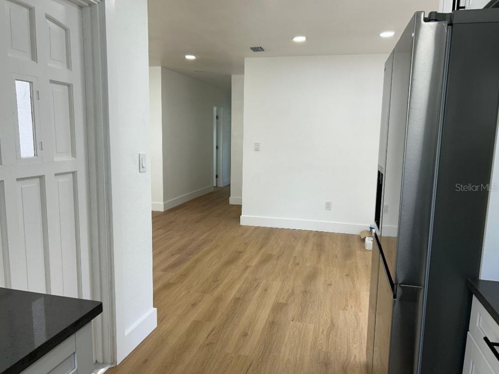 4611 W Mcelroy Avenue , Tampa, FL 33611 Photo