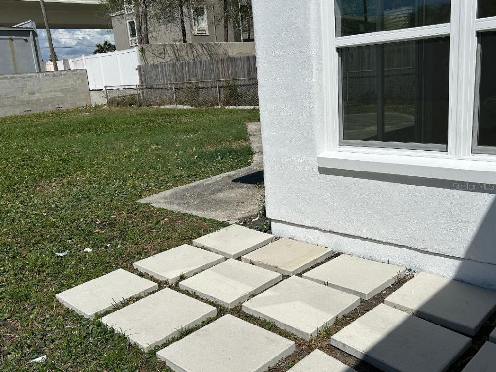4611 W Mcelroy Avenue, Tampa, FL 33611 Photo