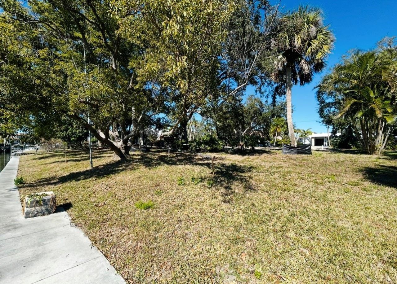 822 Paradise Way , Sarasota, FL 34242 Photo