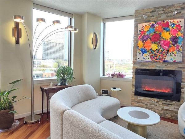 1101 Haxall Point , Unit 815, Richmond, VA 23219