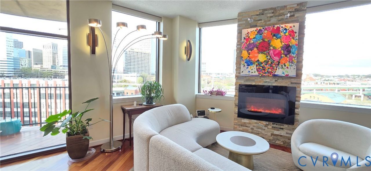 1101 Haxall Point , Unit 815, Richmond, VA 23219 Main Photo