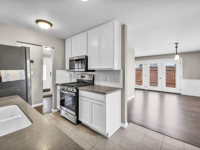 663 Teakwood Court, Galion, OH 44833 Photo 24