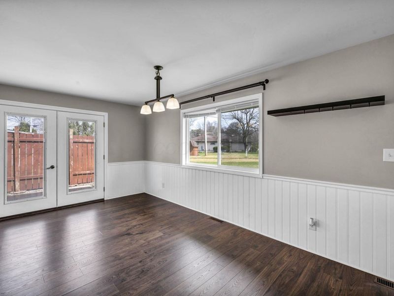 663 Teakwood Court, Galion, OH 44833 Photo 9