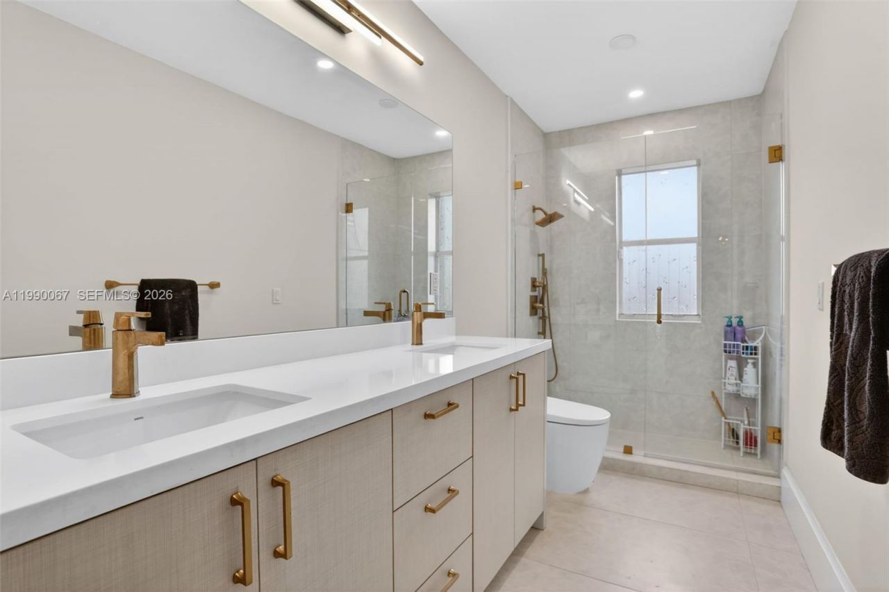 4953 Kensington Cir, Coral Springs, FL 33076 Photo