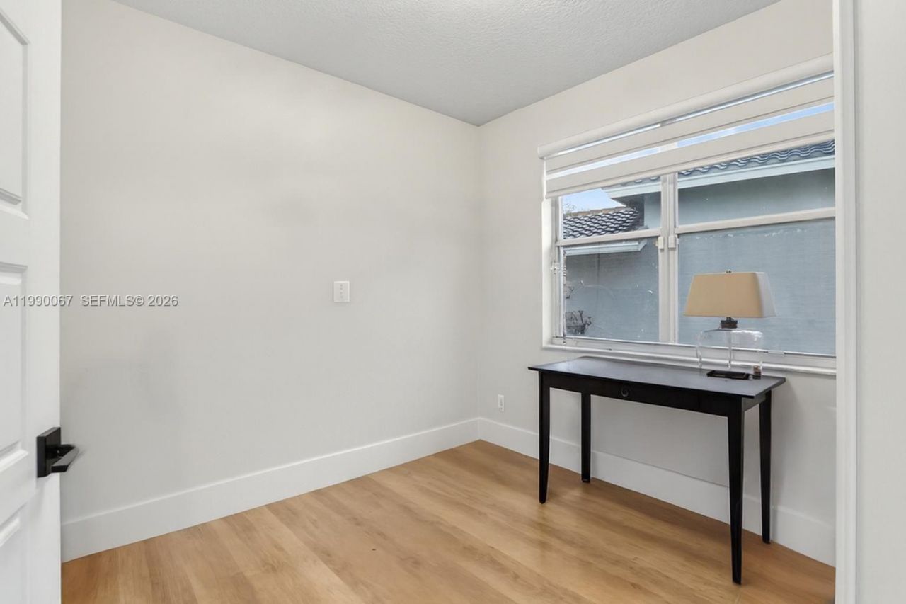 4953 Kensington Cir, Coral Springs, FL 33076 Photo