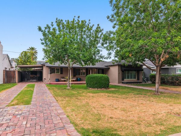 526 W WINDSOR Avenue, Phoenix, AZ 85003