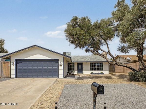 3128 W FLYNN Lane, Phoenix, AZ 85017