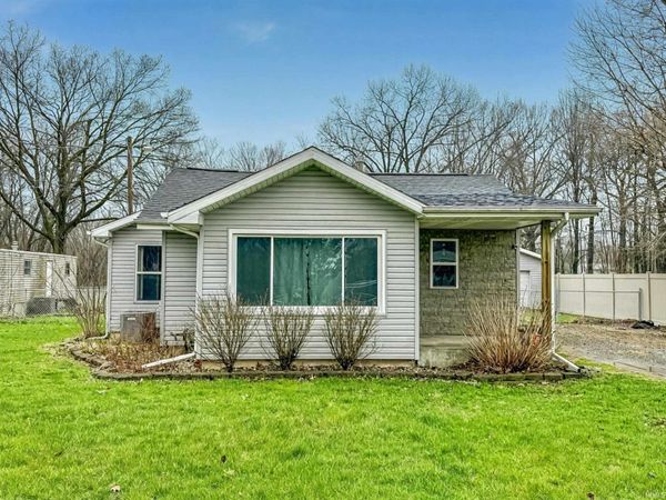 57353 Penny Lane, Elkhart, IN 46517