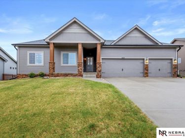 16471 Read Street, Bennington, NE 68007