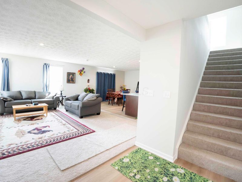 8587 Erie Loop, Canal Winchester, OH 43110 Photo 26