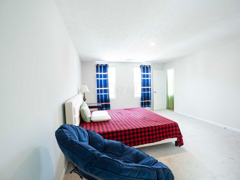 8587 Erie Loop, Canal Winchester, OH 43110 Photo 29