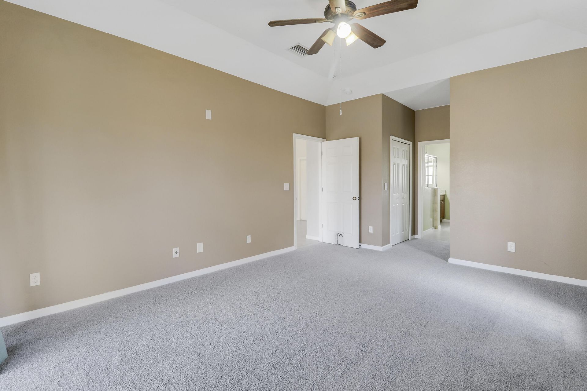 825 SW Mccracken Avenue, Port Saint Lucie, FL 34953 Photo