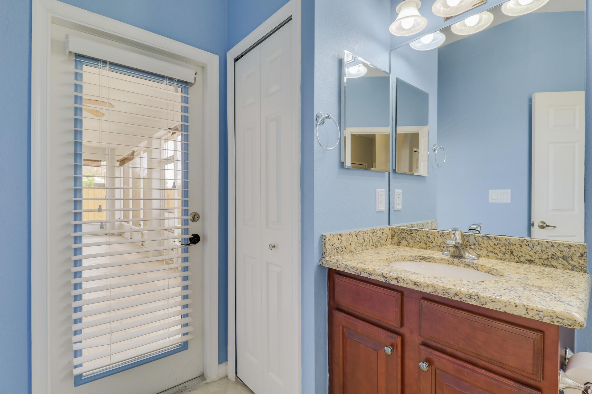 825 SW Mccracken Avenue, Port Saint Lucie, FL 34953 Photo