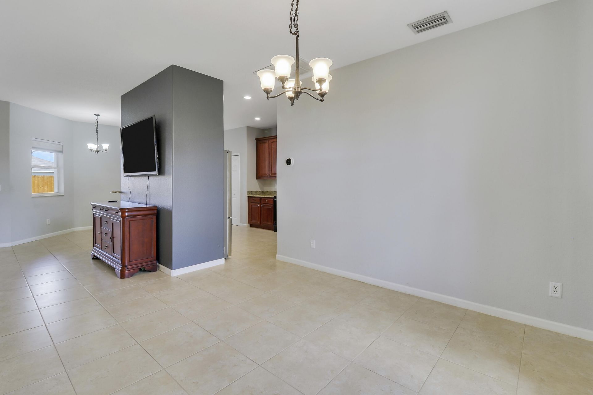 825 SW Mccracken Avenue, Port Saint Lucie, FL 34953 Photo