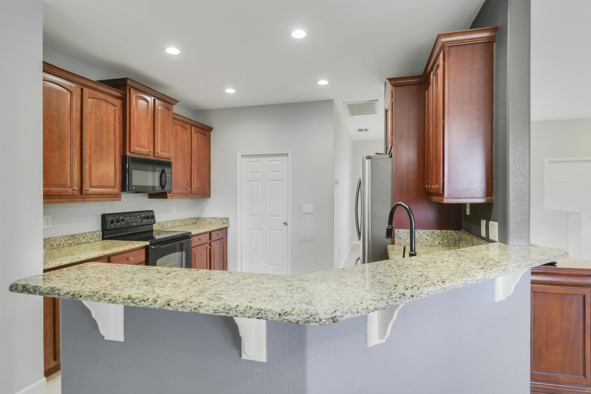 825 SW Mccracken Avenue, Port Saint Lucie, FL 34953 Photo