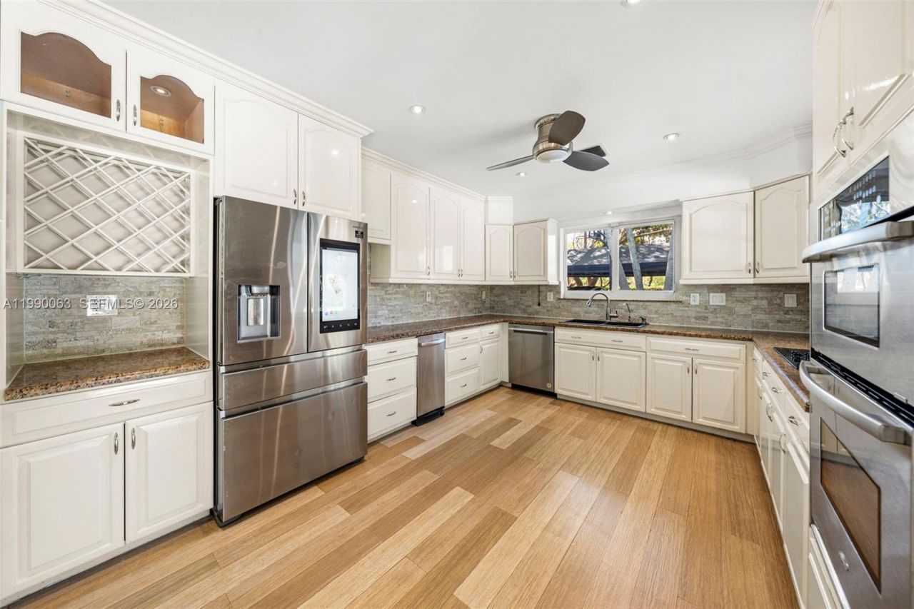 6601 SW 124th St, Pinecrest, FL 33156 Photo