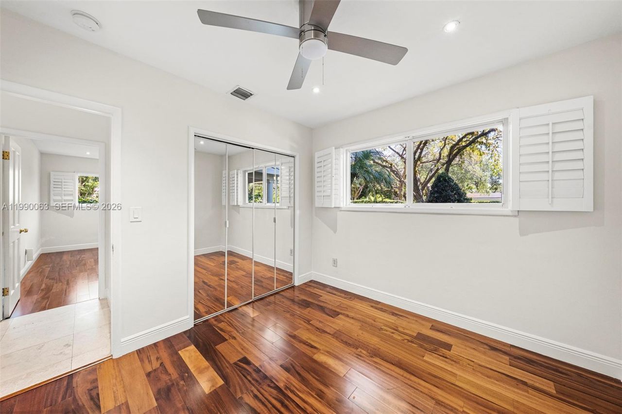 6601 SW 124th St , Pinecrest, FL 33156 Photo