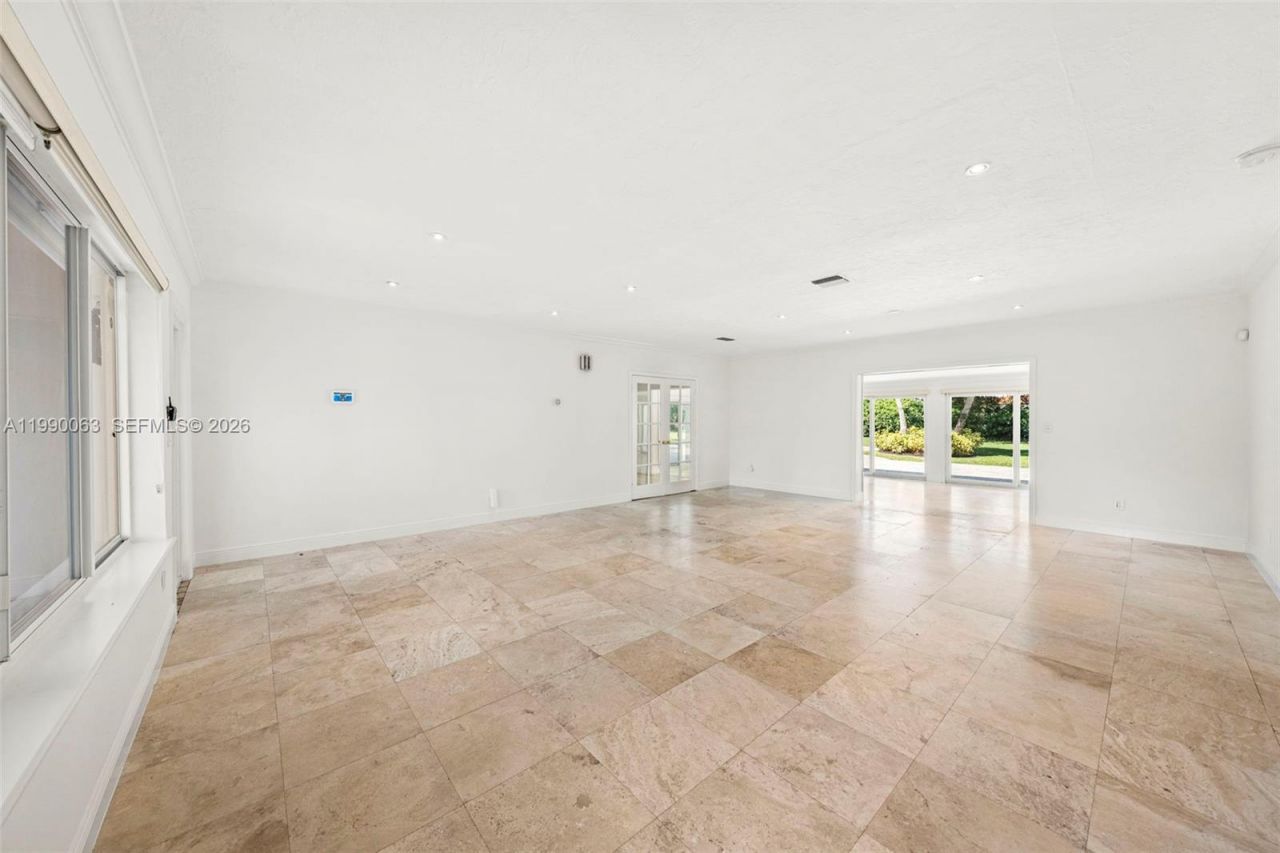 6601 SW 124th St, Pinecrest, FL 33156 Photo