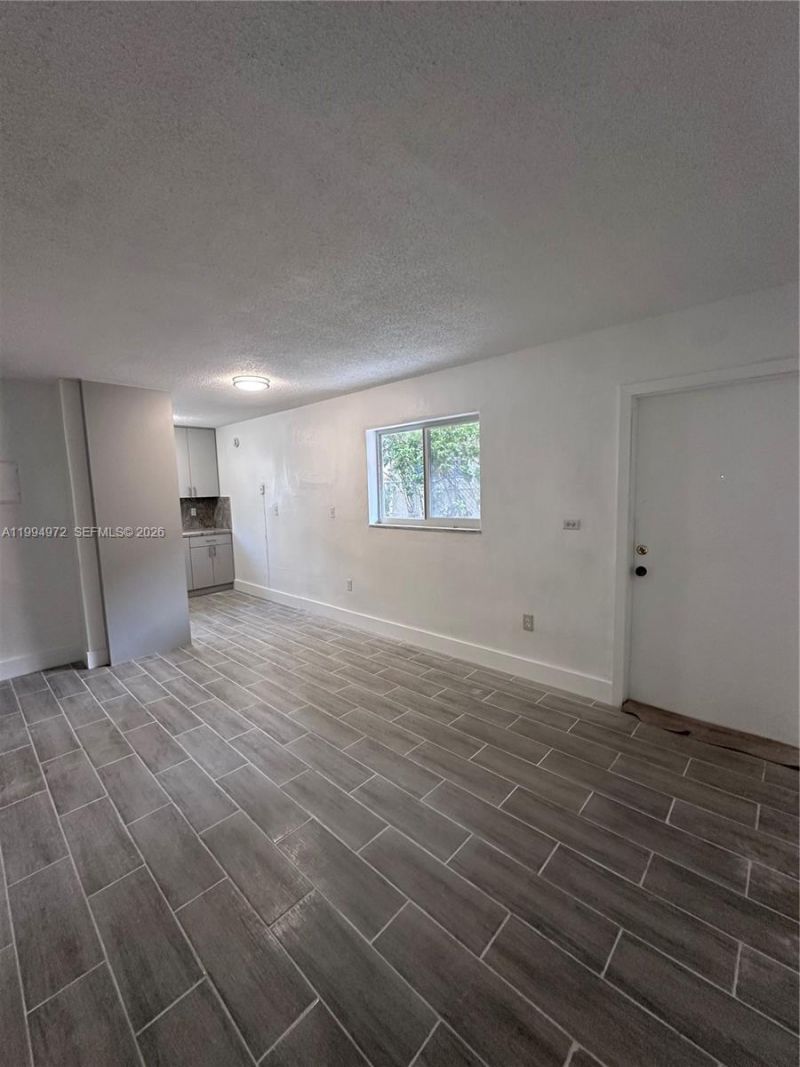 310 NW 16th Ave , Unit 1, Miami, FL 33125 Photo