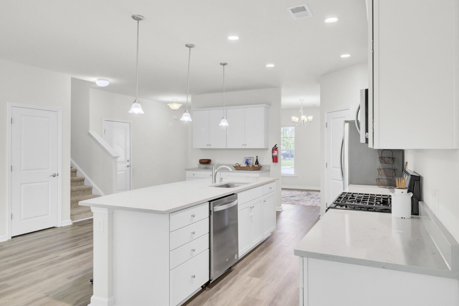 2007 Elvington Road Photo 26