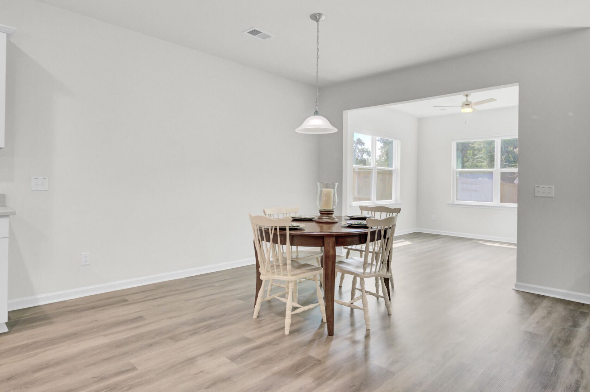 2007 Elvington Road Photo 30