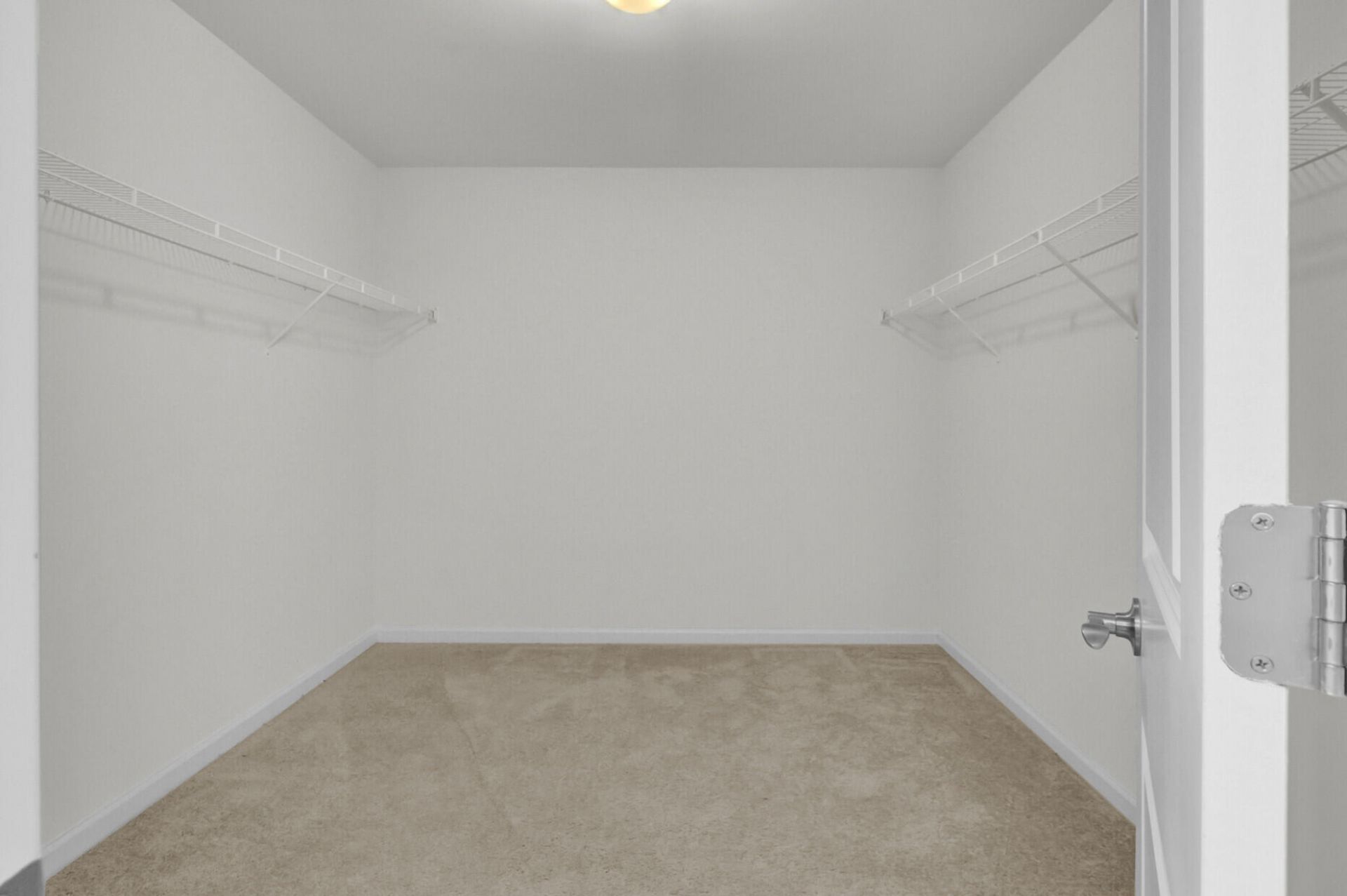 2007 Elvington Road Photo 49