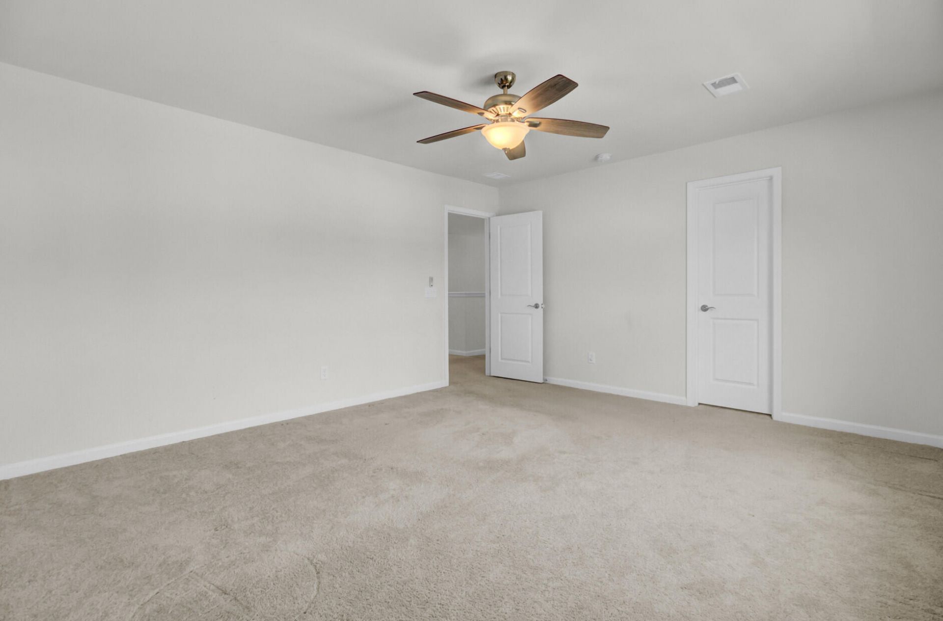 2007 Elvington Road Photo 51