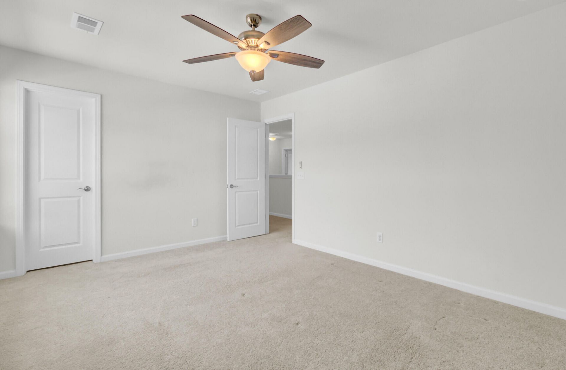 2007 Elvington Road Photo 55