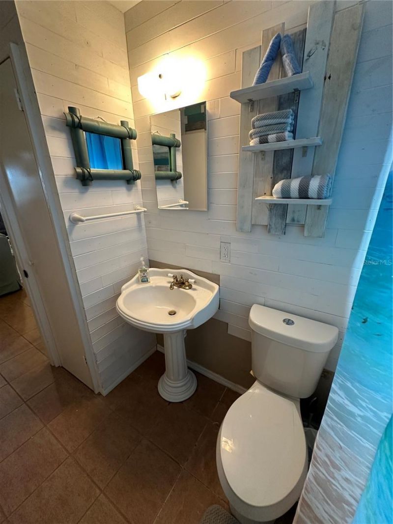 2315 Avenue C , Unit 7, Bradenton Beach, FL 34217 Photo