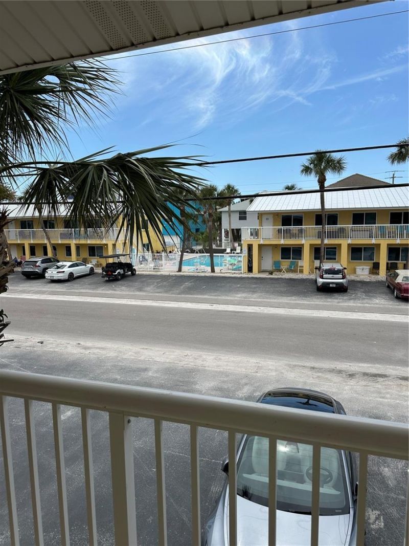 2315 Avenue C , Unit 7, Bradenton Beach, FL 34217 Photo