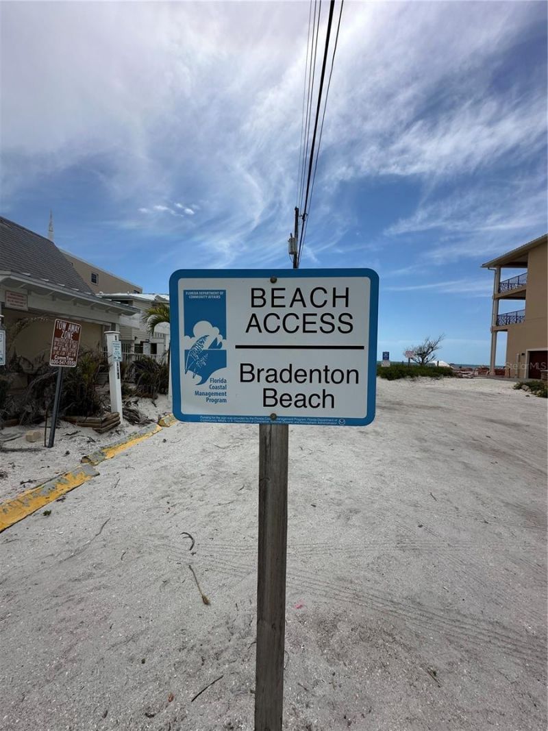 2315 Avenue C , Unit 7, Bradenton Beach, FL 34217 Photo