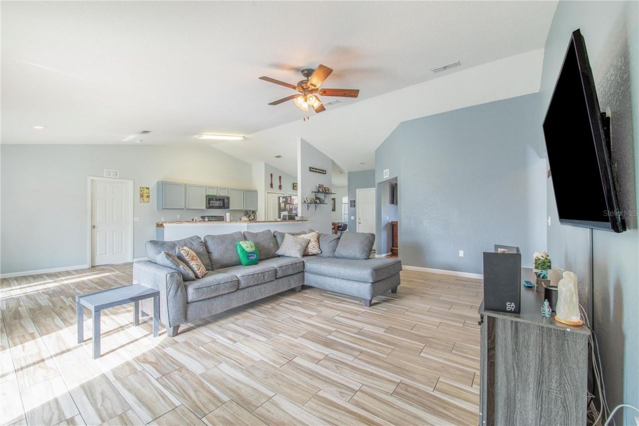 1729 Pebble Beach Street , Winter Haven, FL 33881 Photo