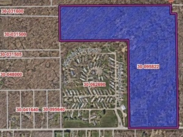 Rock Creek Road, Thompson, OH 44086