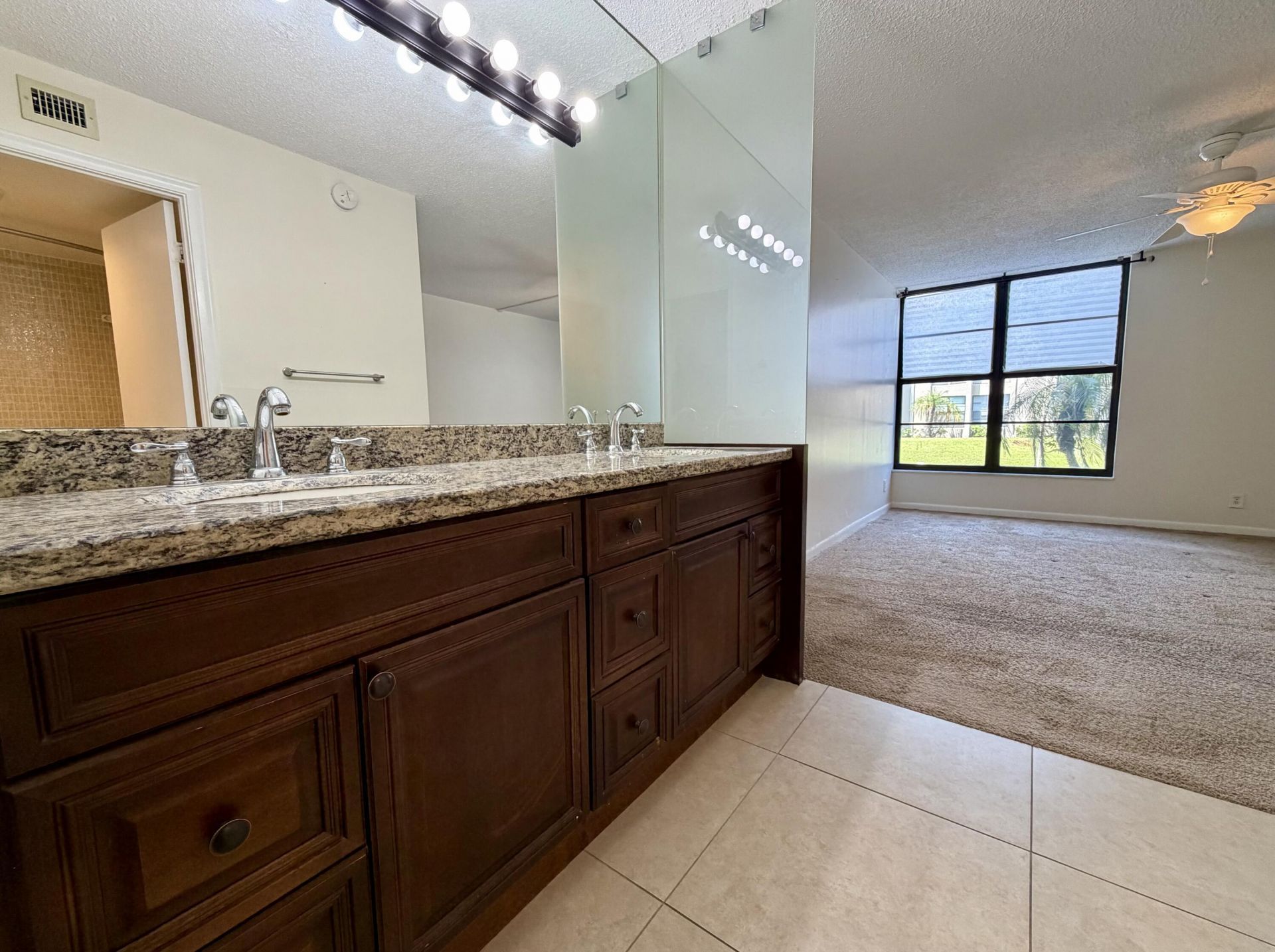6 Royal Palm Way, Unit 102, Boca Raton, FL 33432 Photo