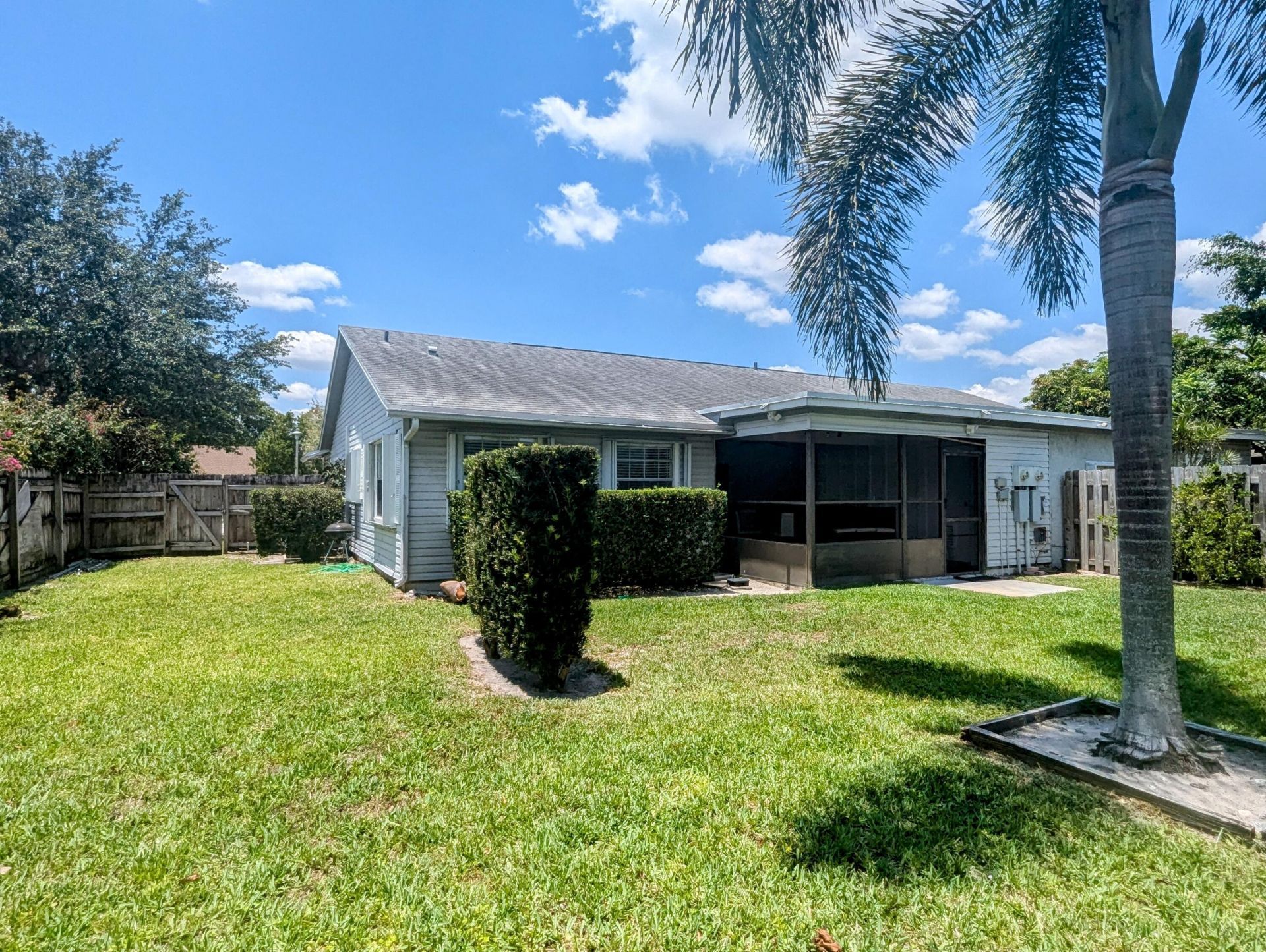 1350 Riverside Circle, Unit Units A An, Wellington, FL 33414 Photo