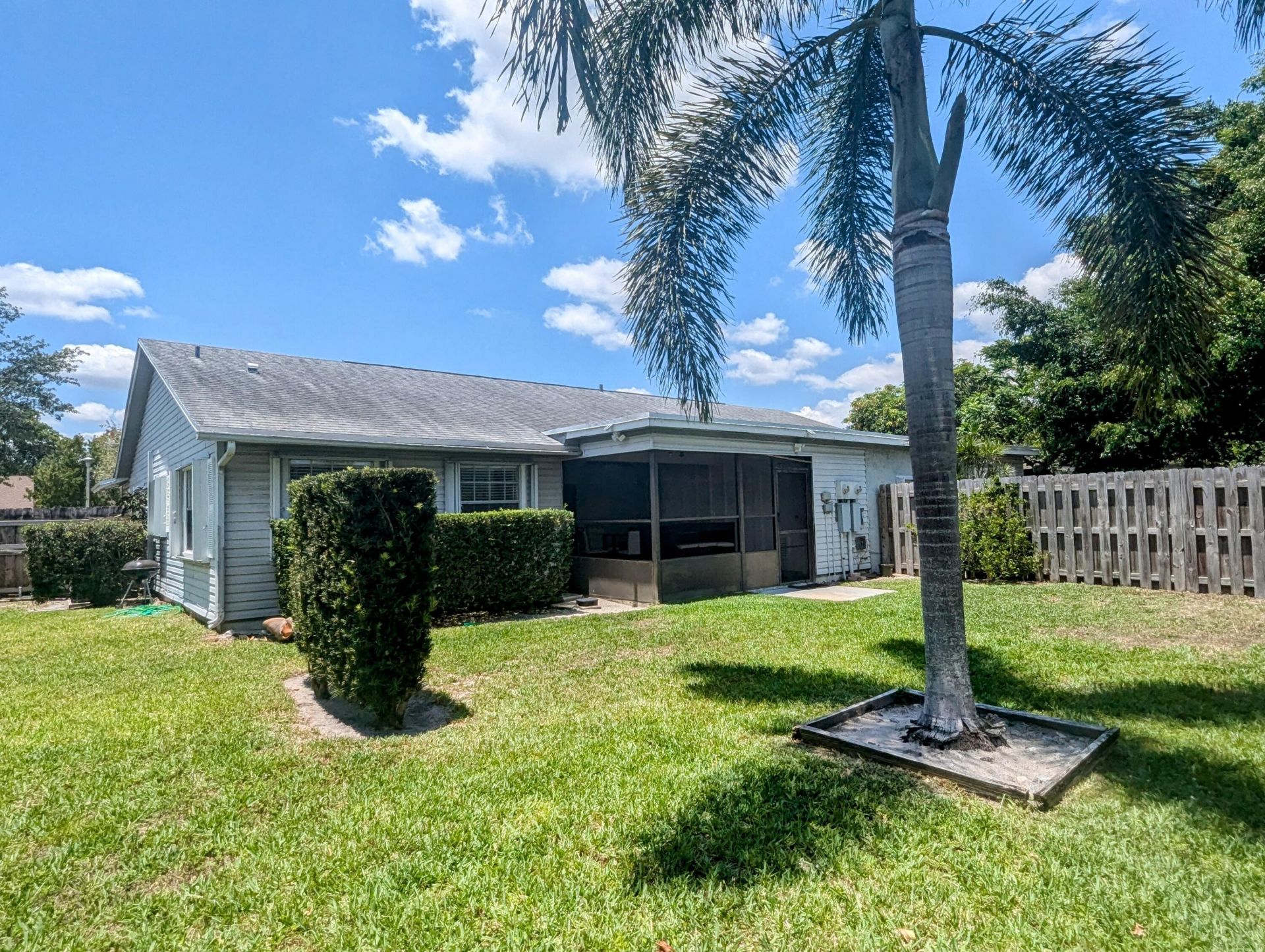 1350 Riverside Circle, Unit Units A An, Wellington, FL 33414 Photo