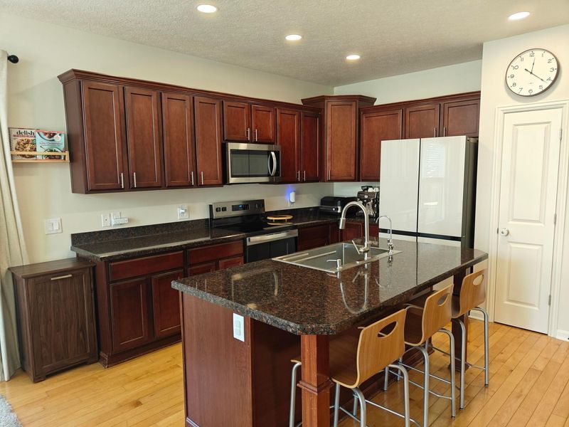 370 Timbersmith Drive, Delaware, OH 43015 Photo 3