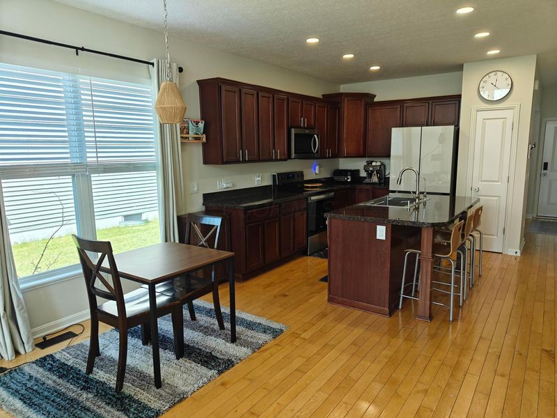 370 Timbersmith Drive, Delaware, OH 43015 Photo 4