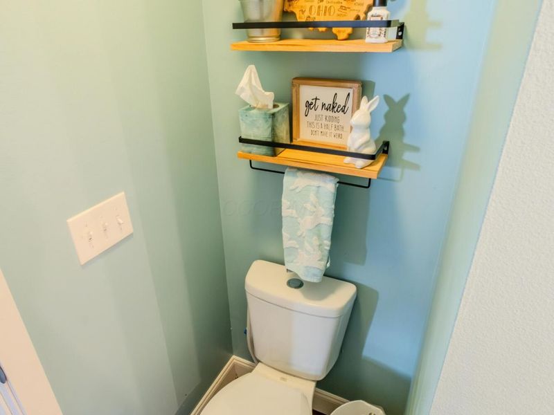 6614 Winbarr Way , Canal Winchester, OH 43110 Photo 12