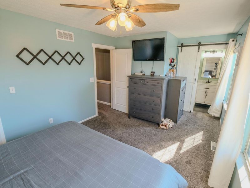 6614 Winbarr Way , Canal Winchester, OH 43110 Photo 19