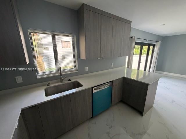 644 NW 6th Ct , Hallandale Beach, FL 33009 Photo