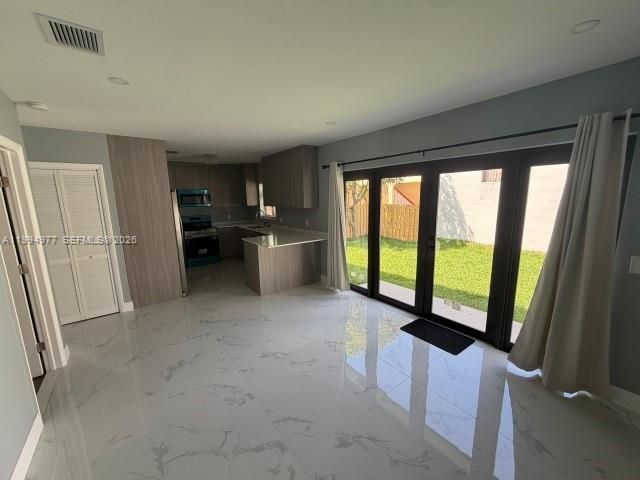 644 NW 6th Ct , Hallandale Beach, FL 33009 Photo